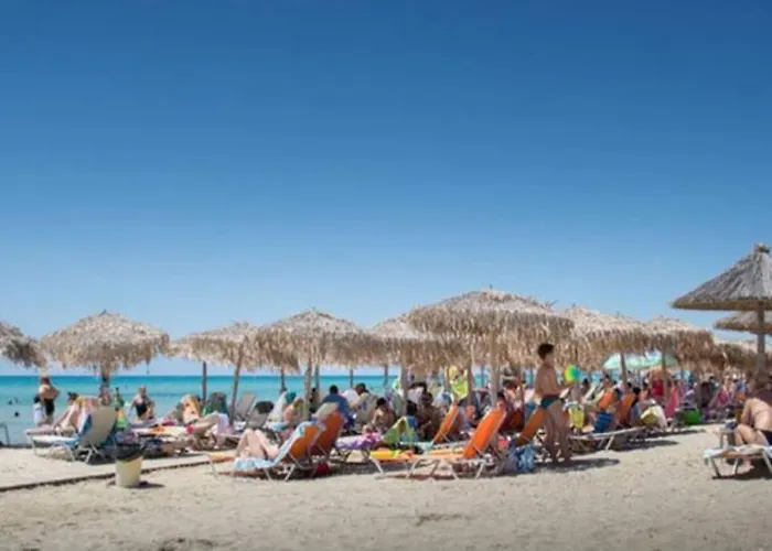 De Lux N1 30M From Sea *