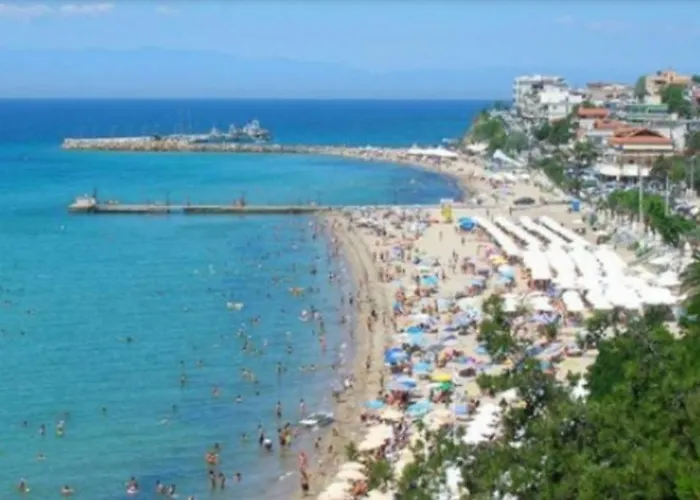 De Lux N1 30M From Sea