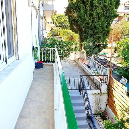 公寓 De Lux N1 30M From Sea