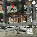 De Lux N1 30m From Sea Апартаменты *