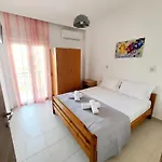 Апартаменты De Lux N1 30m From Sea *